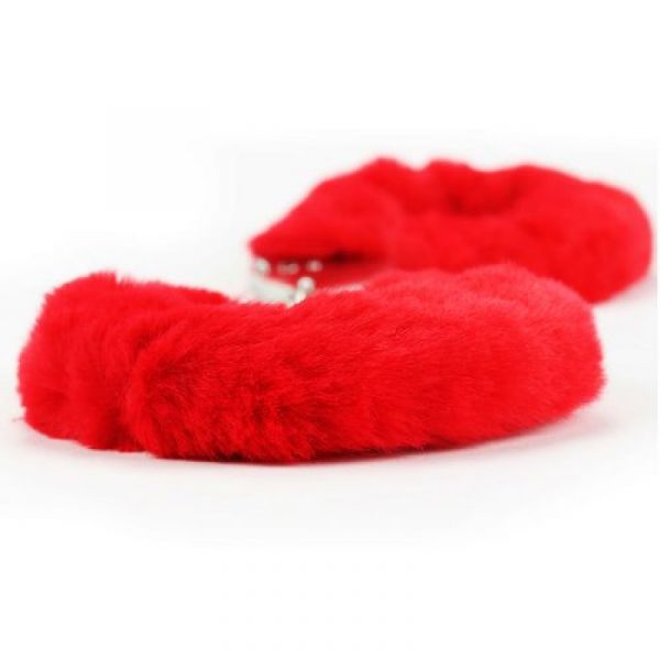 Manette in metallo e pelliccia rossa