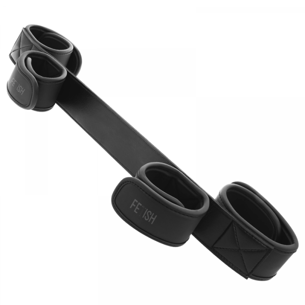 Manette Fetish submissive spreader bar