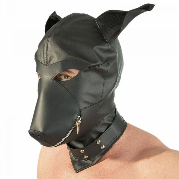 Maschera testa di cane in finta pelle con aperture